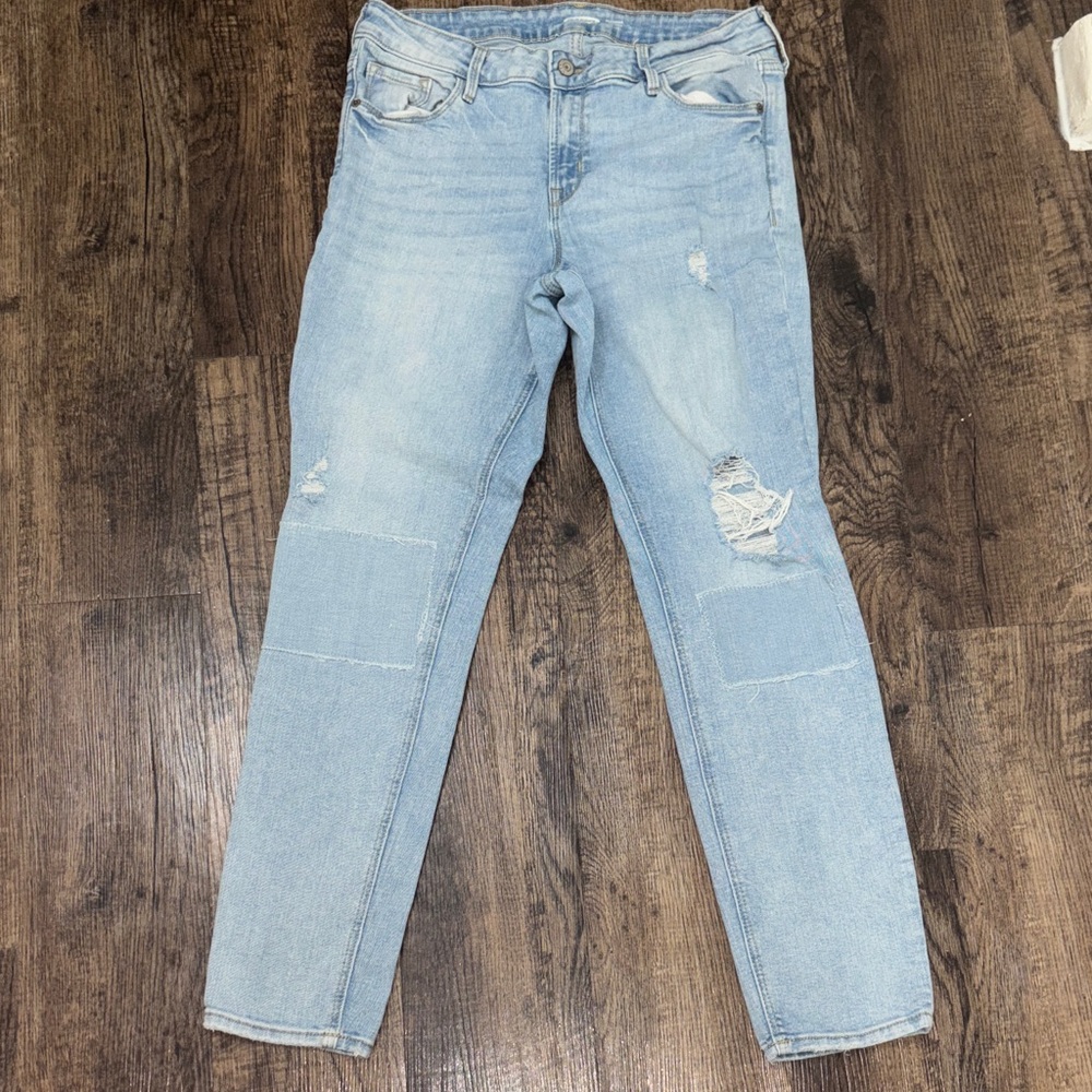 Old Navy Light Blue Skinny Jeans